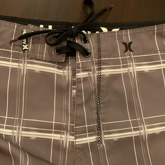 Hurley Board Shorts, men size 34 - Picture 10 of 10